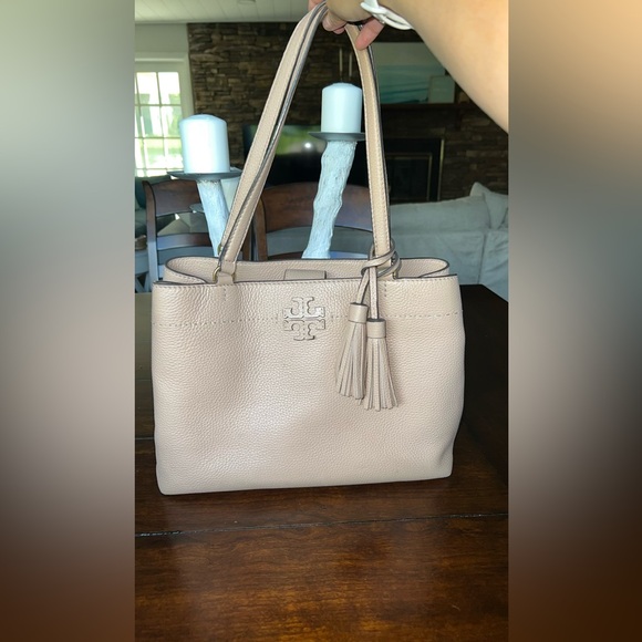 SOLD Tory Burch McGraw Tote - Picture 2 of 11